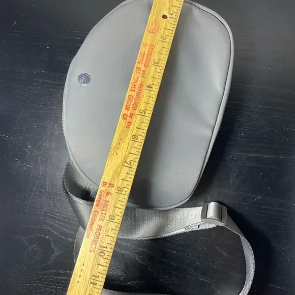 Studio Gray Fanny Pack Bag - Picture 9 of 9